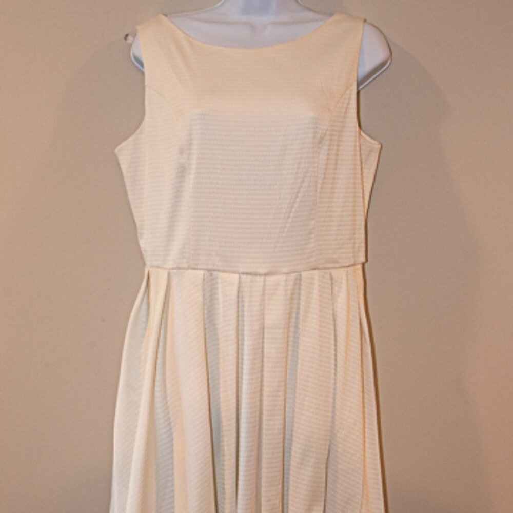 New with Tags Anni Coco Hi Low Dress White Size XL